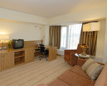 Executive Suite at the Crowne Plaza Moscow World Trade Centre Hotel in Russia